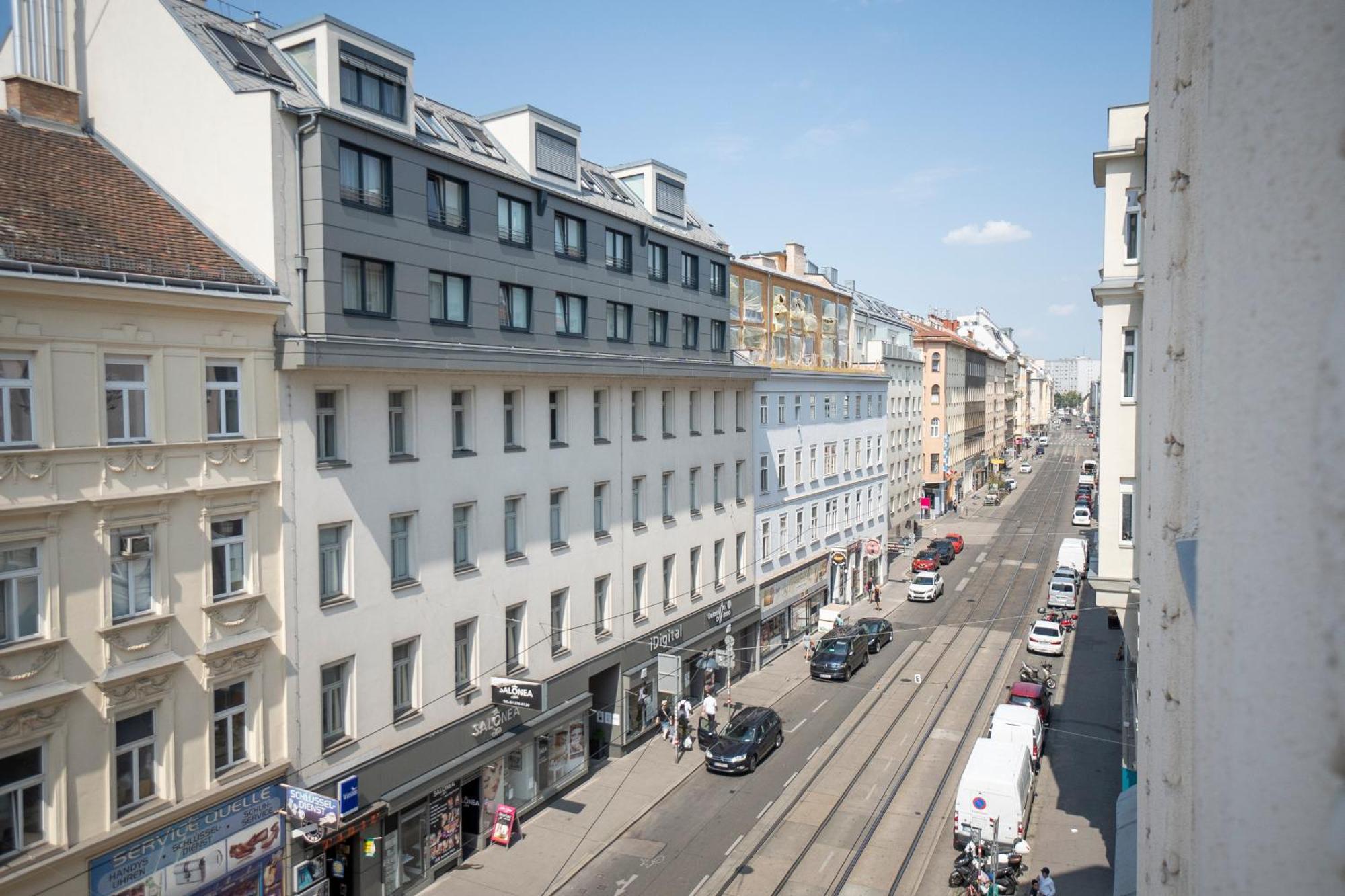 Brand New Renovated Near Augarten * Wenen