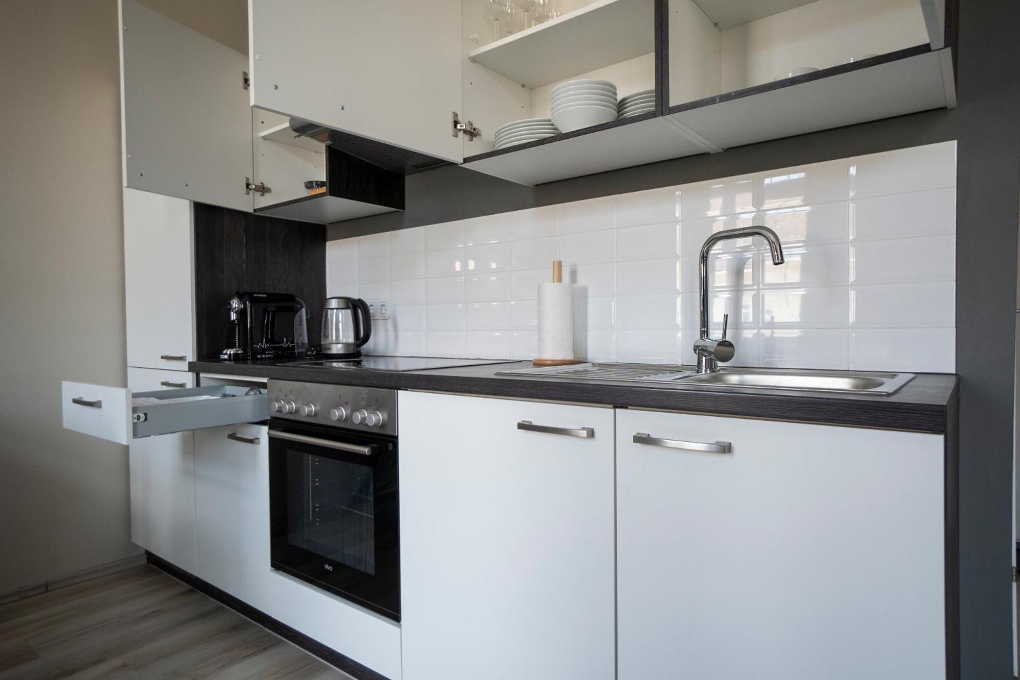Brand New Renovated Near Augarten Appartement